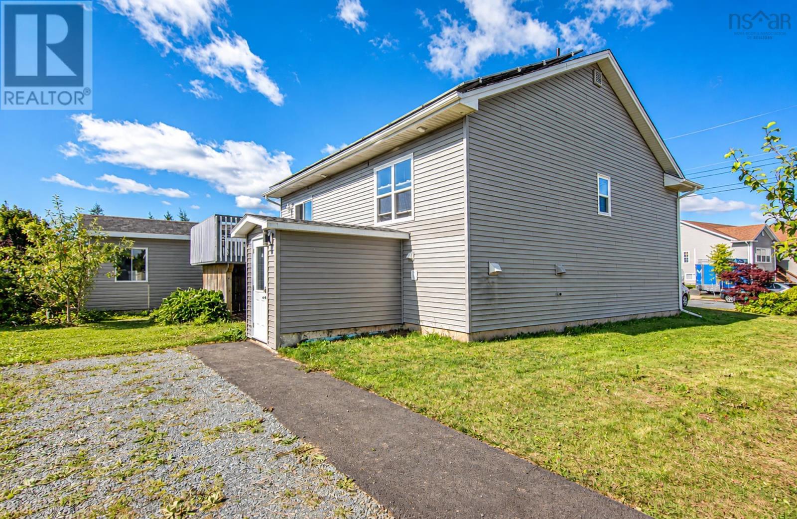 4 Takouhie Court Property Photo 30