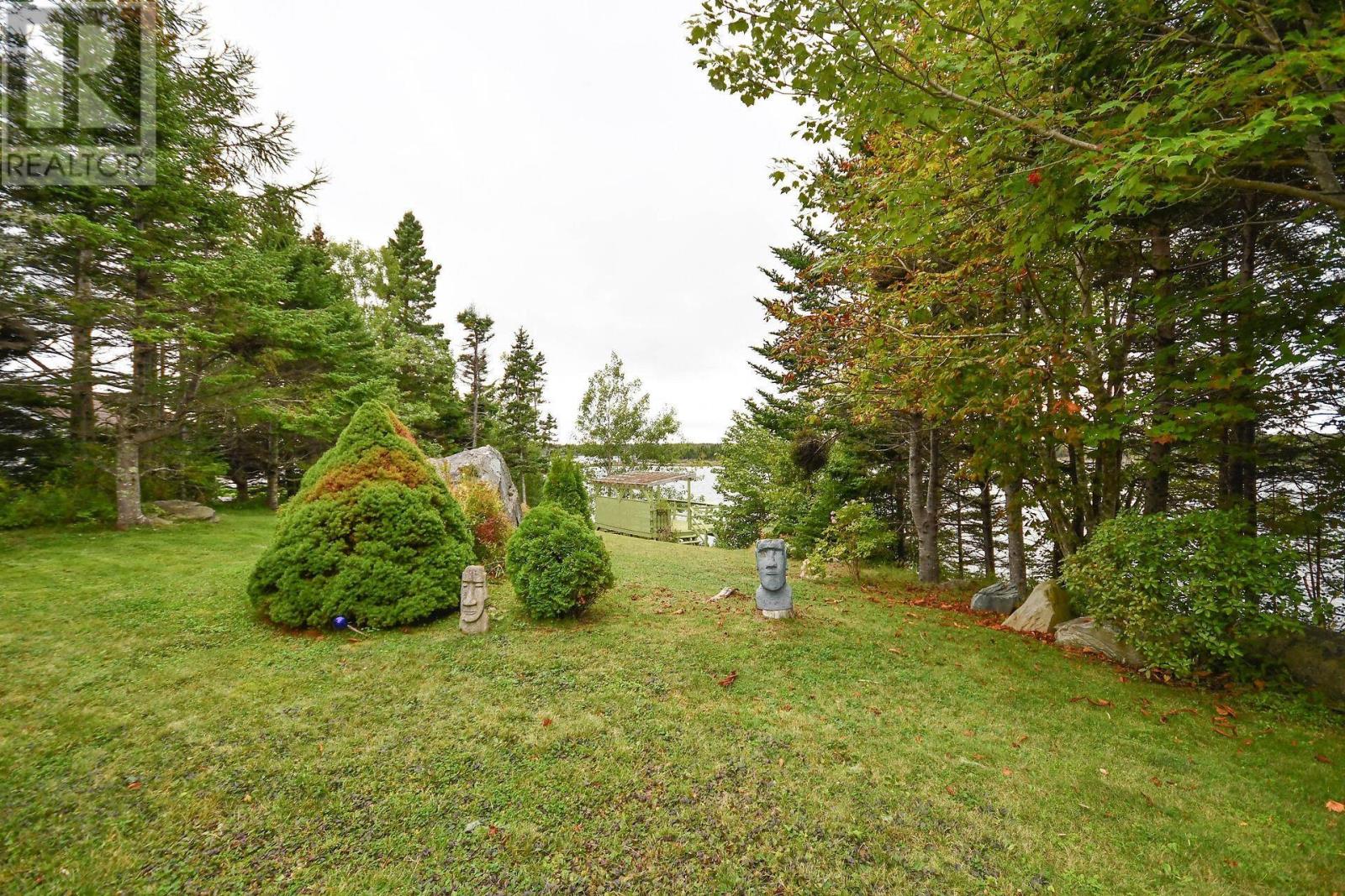 21 Sonia Drive Property Photo 41