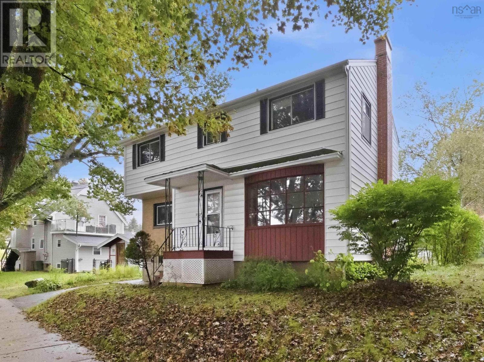 3524 Acadia Street