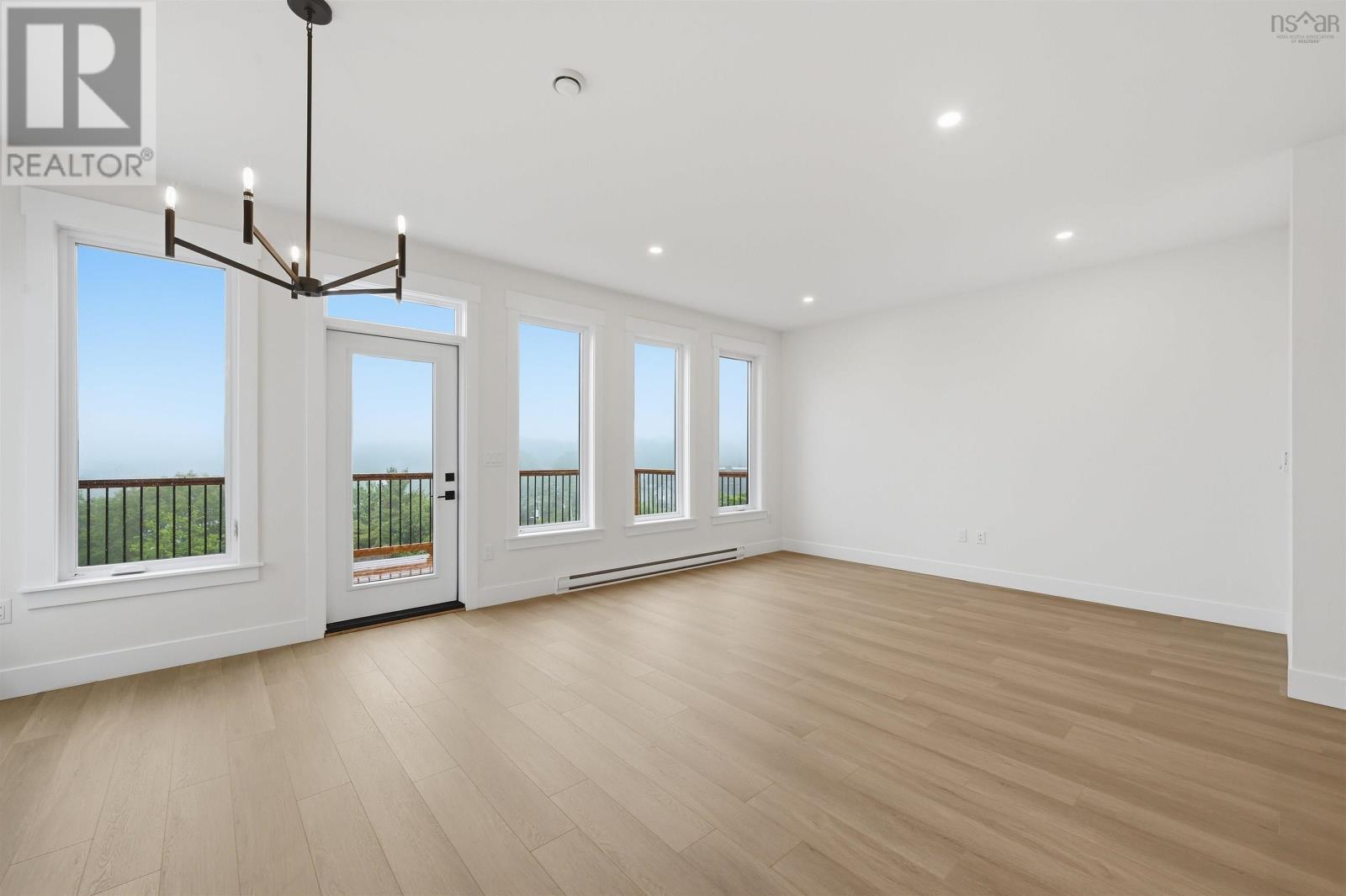 65 Grenoble Court Property Photo 11