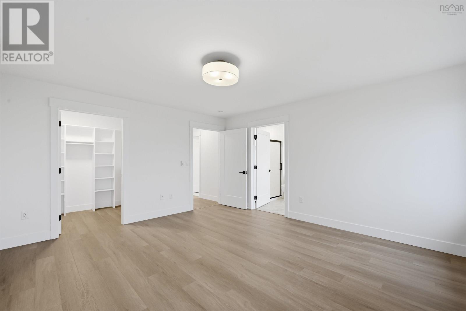 65 Grenoble Court Property Photo 18