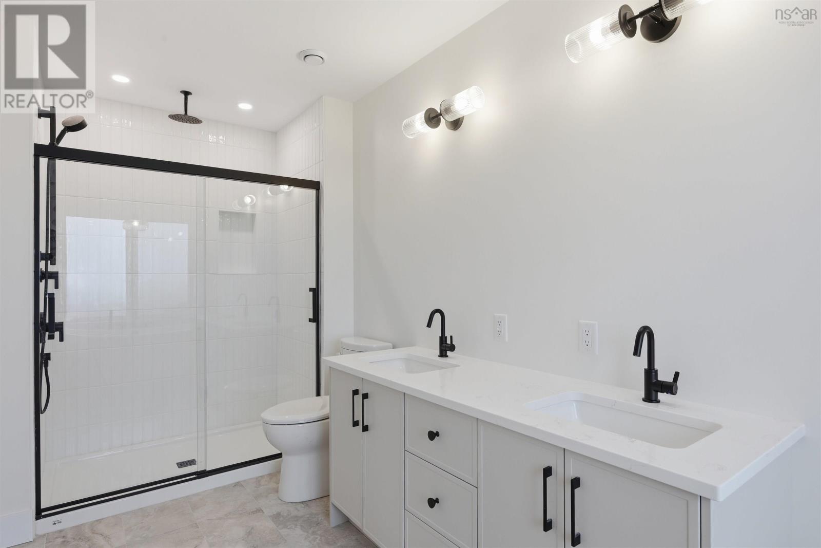 65 Grenoble Court Property Photo 21