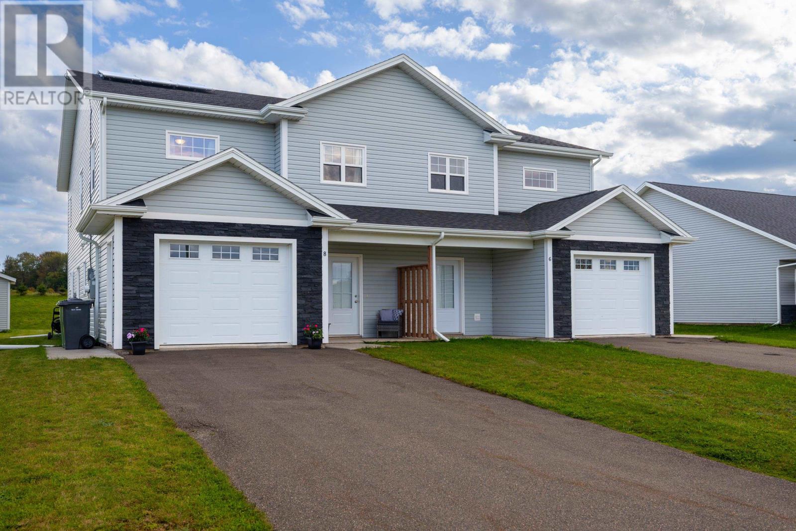 8 Harold Court Property Photo 1