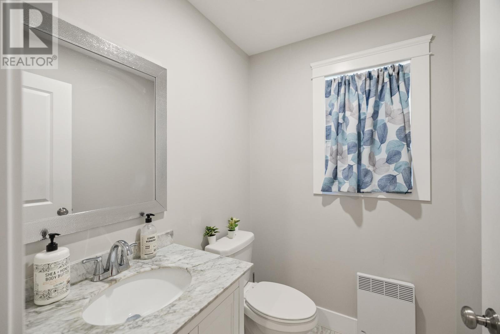8 Harold Court Property Photo 14