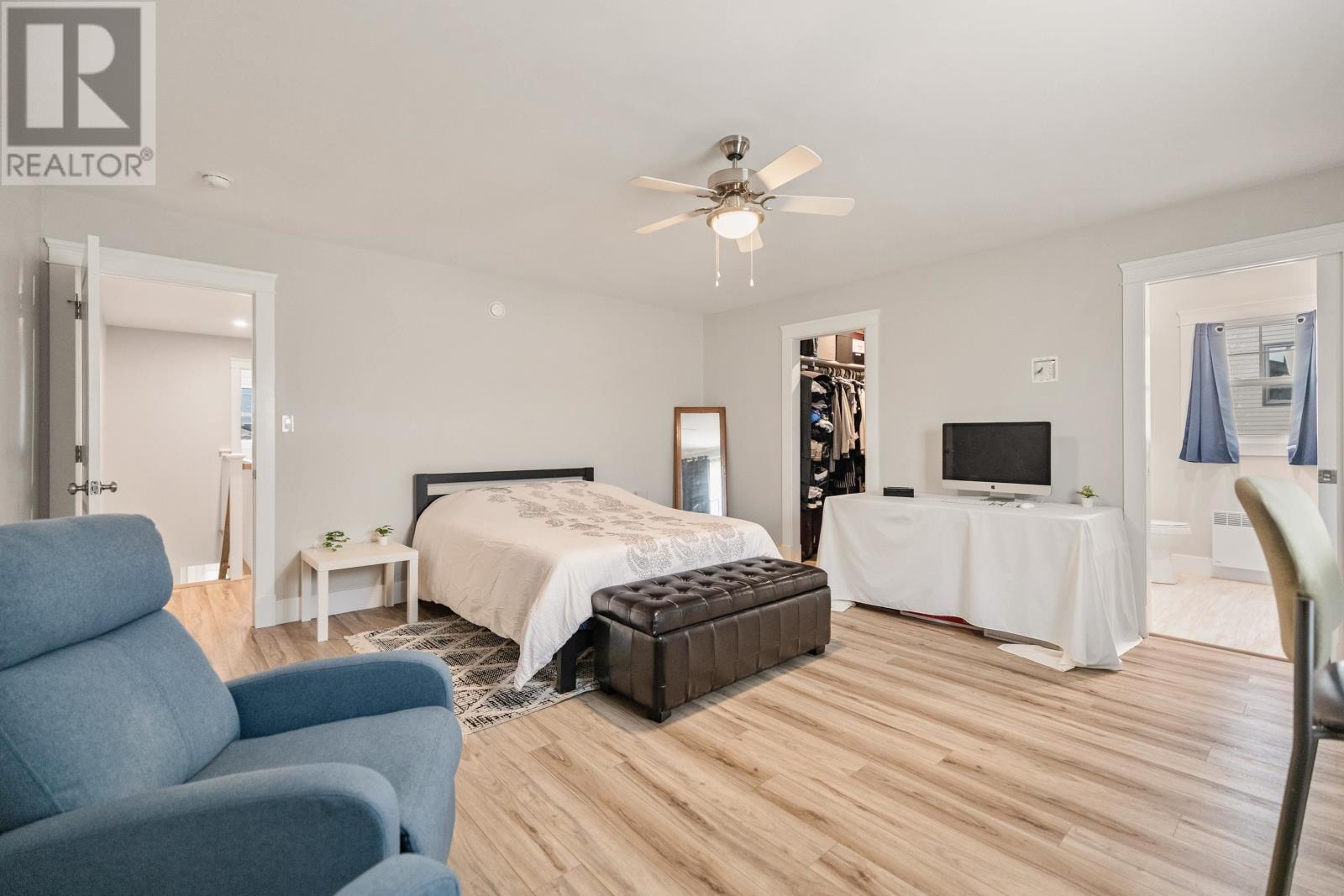 8 Harold Court Property Photo 22