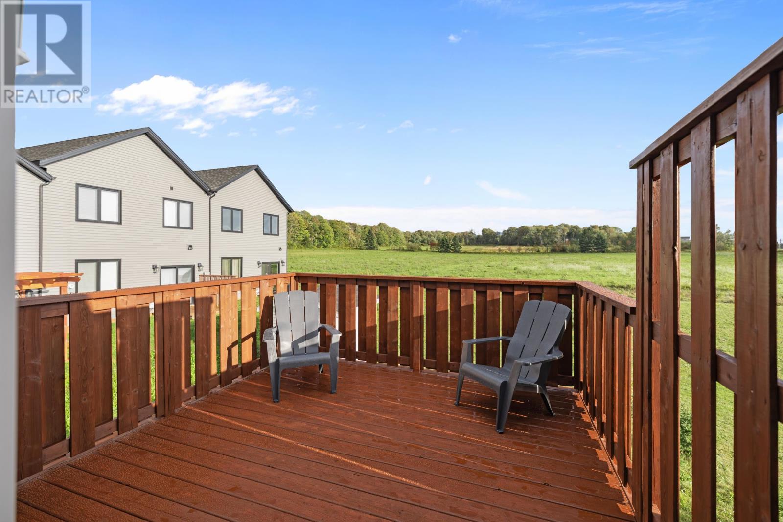 8 Harold Court Property Photo 24