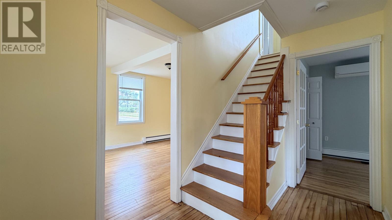 103 Russell Street Property Photo 15