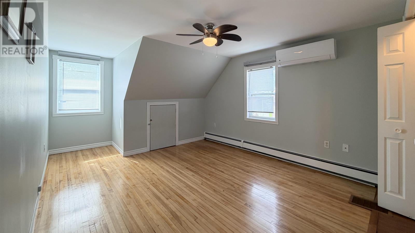 103 Russell Street Property Photo 17