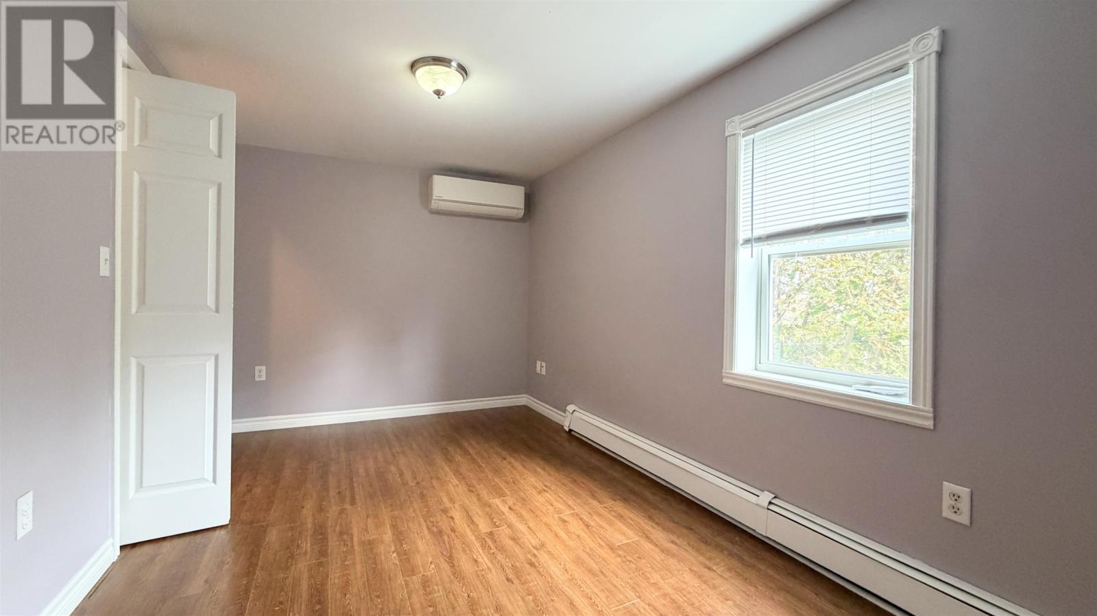 103 Russell Street Property Photo 20