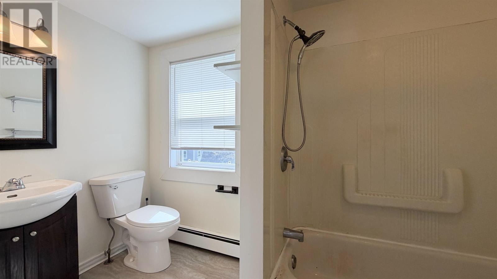 103 Russell Street Property Photo 21