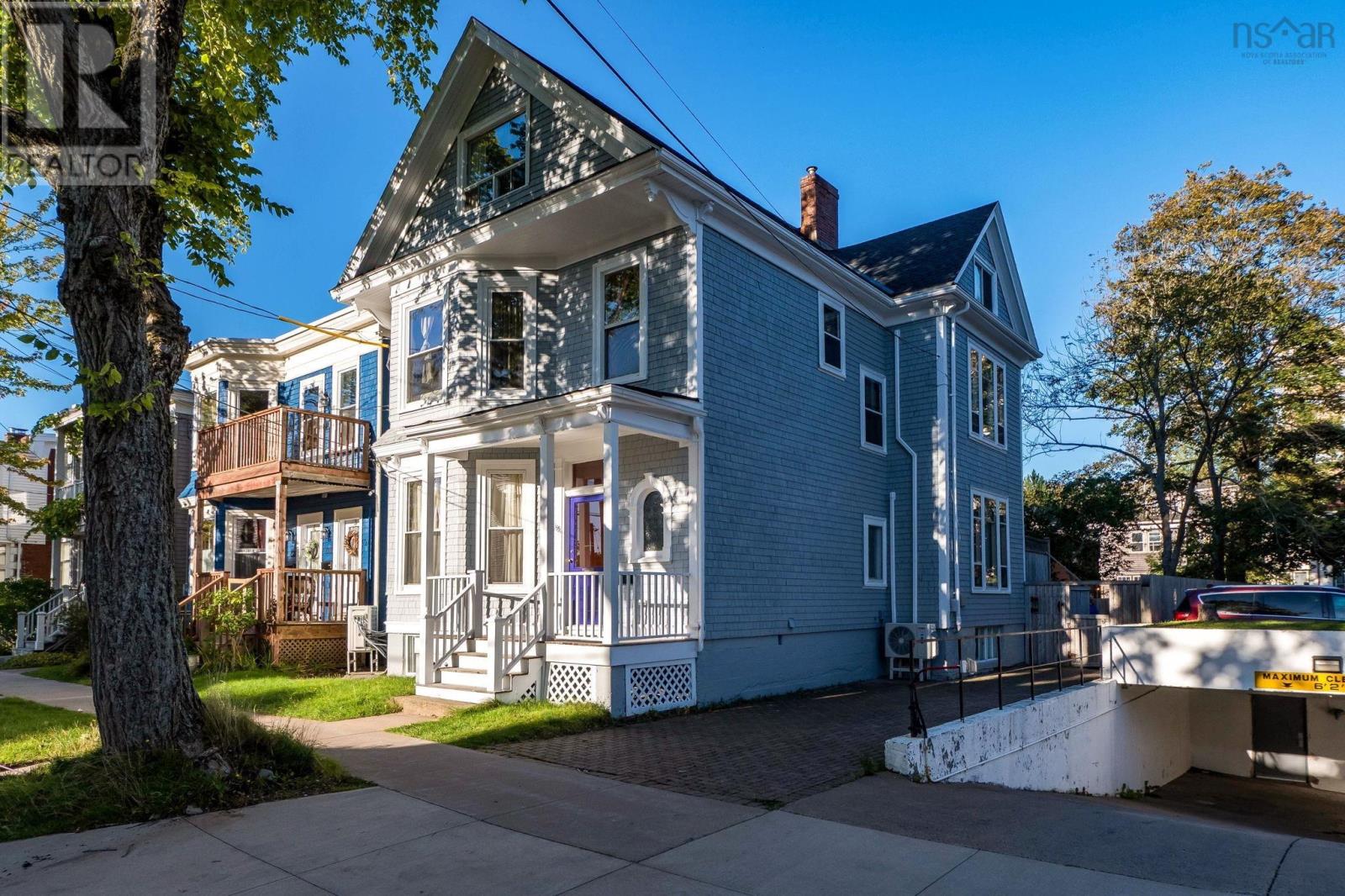 1531 Lemarchant Street Property Photo 1
