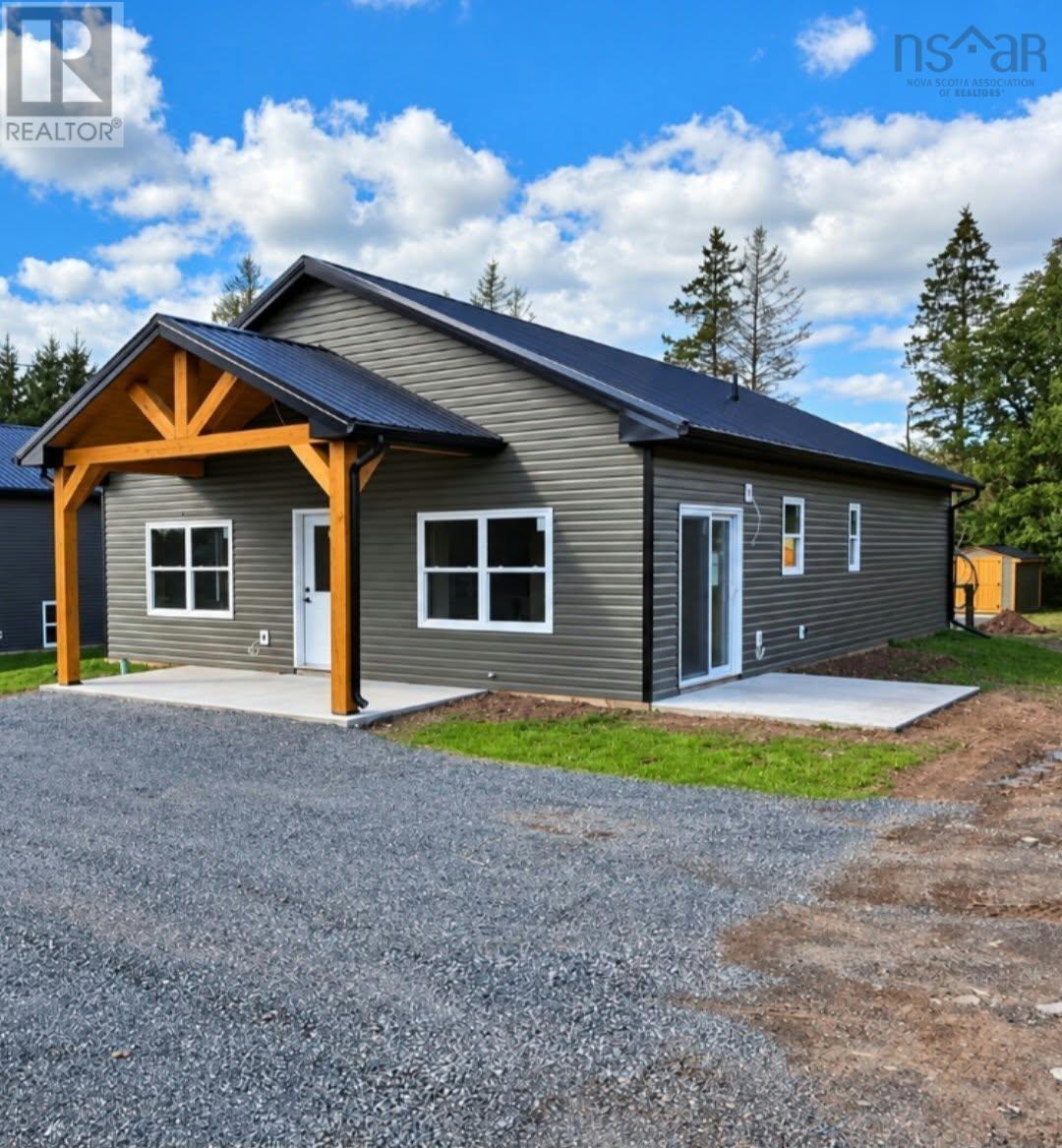 1766 Truro Road Property Photo 3