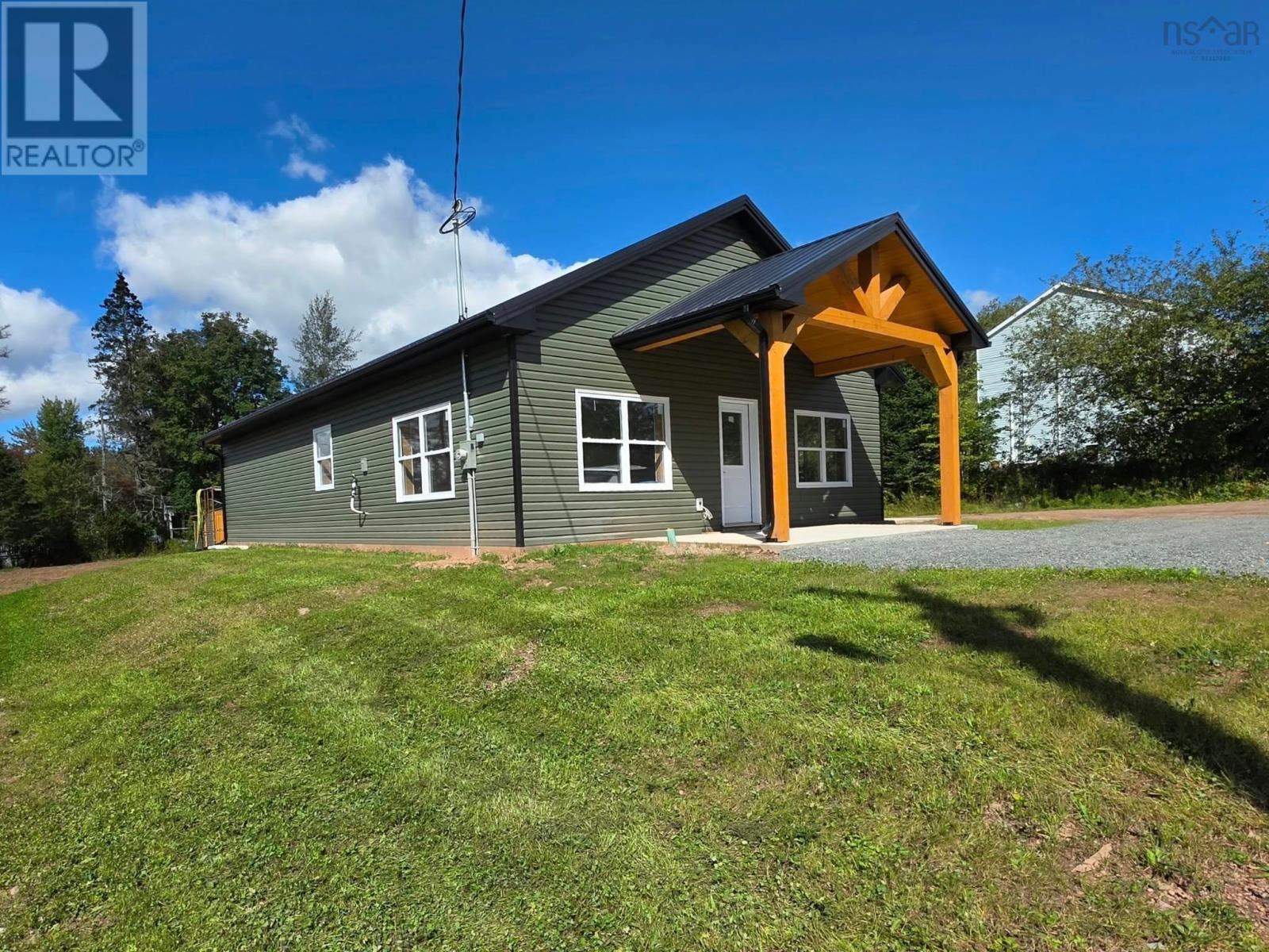 1766 Truro Road Property Photo 4