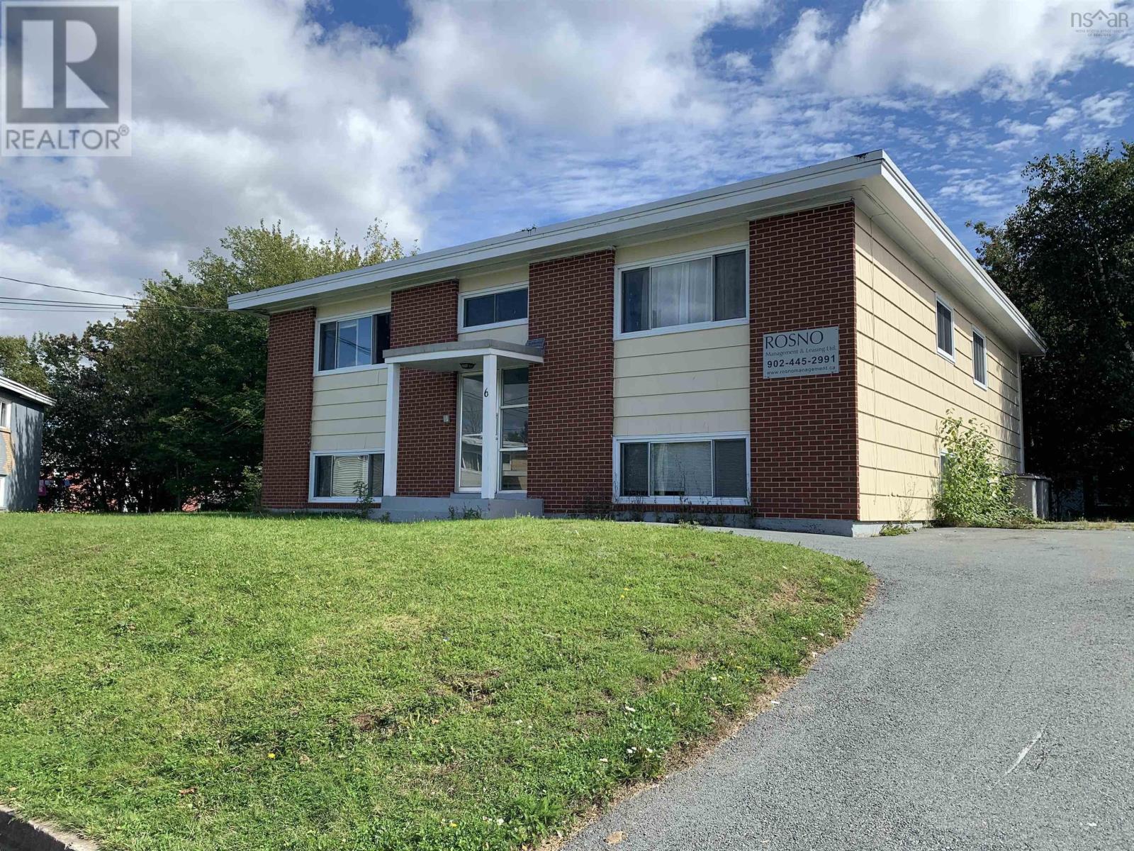 6 Randall Avenue