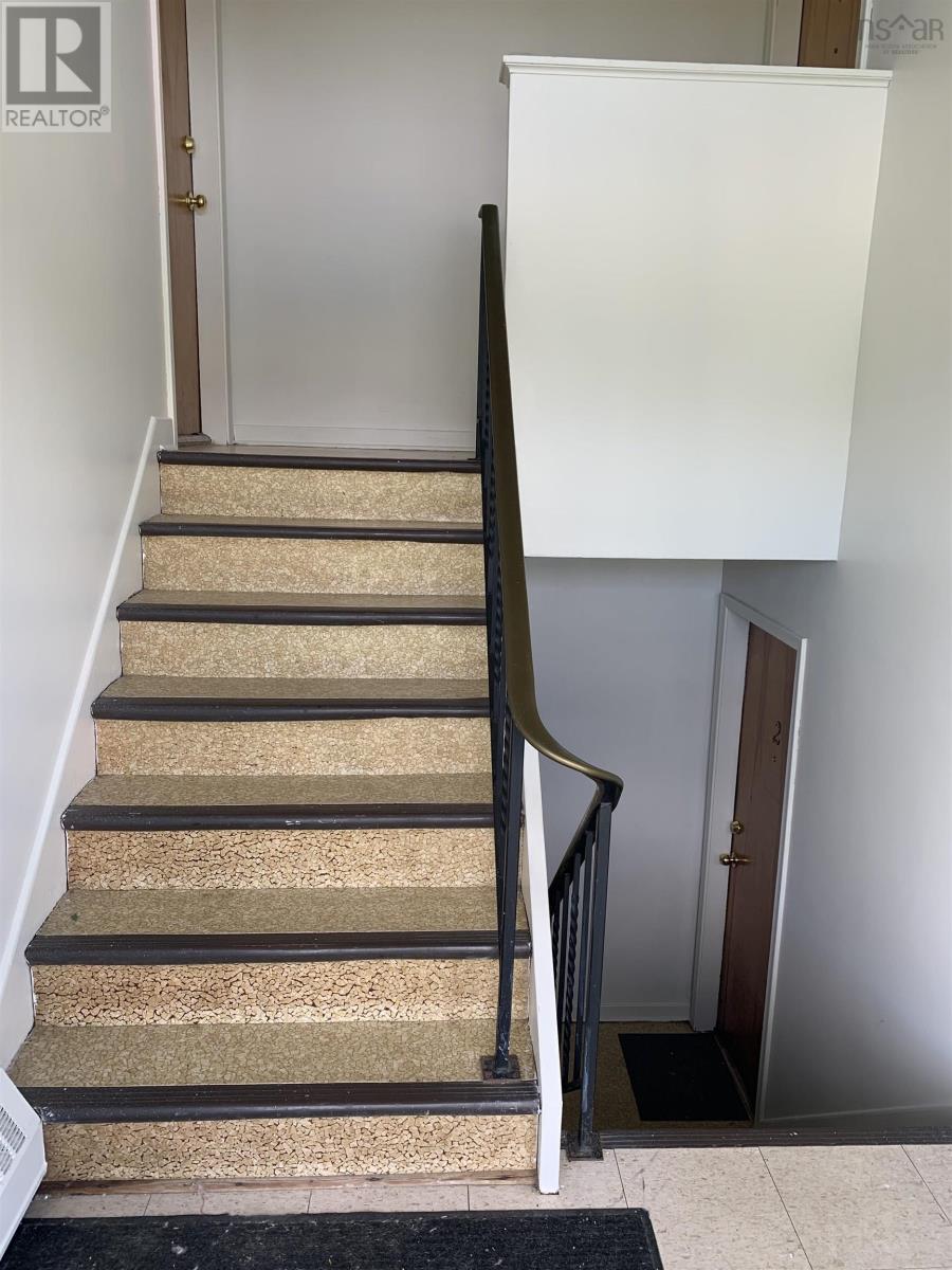 6 Randall Avenue Property Photo 4
