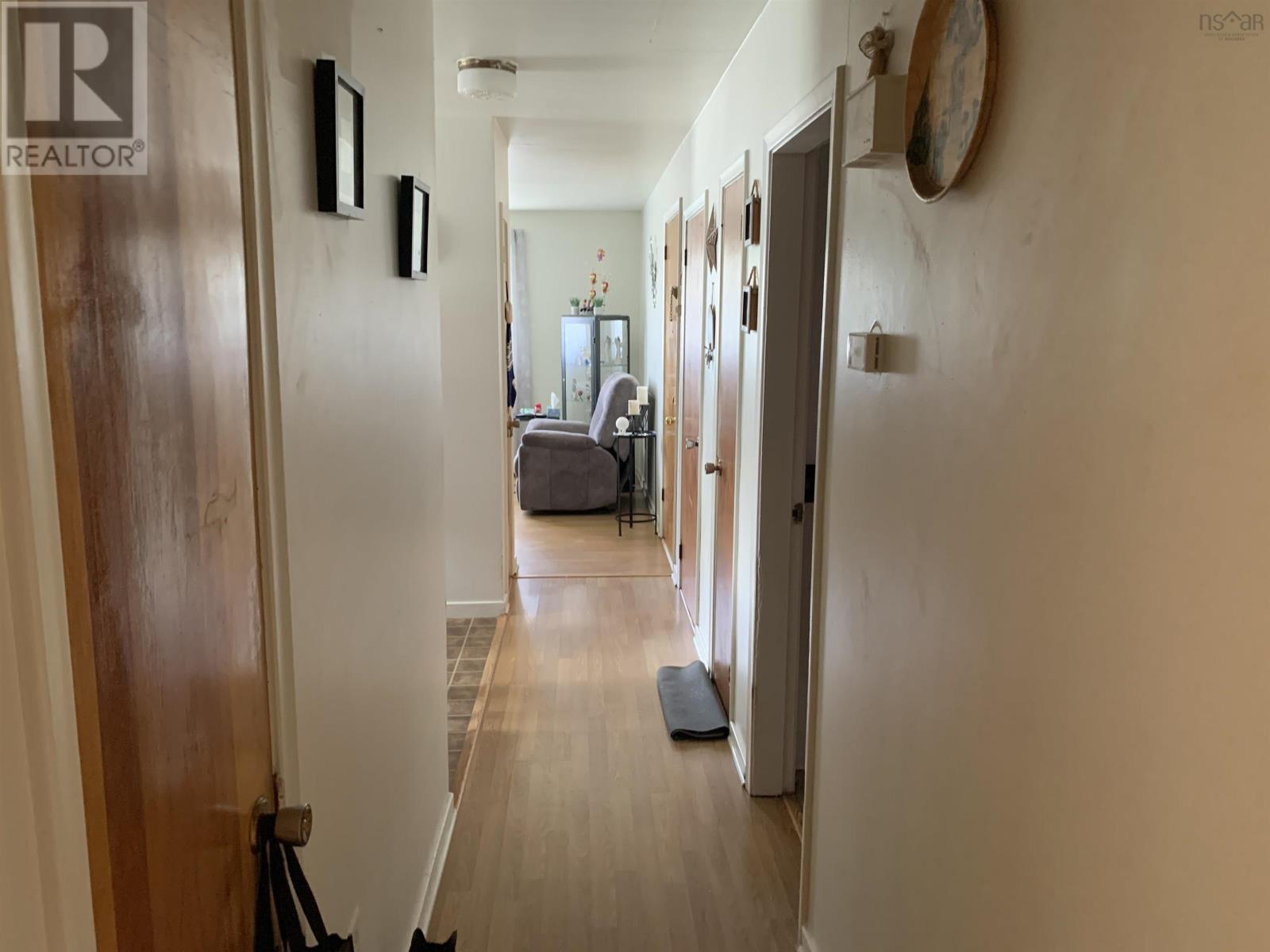 6 Randall Avenue Property Photo 12
