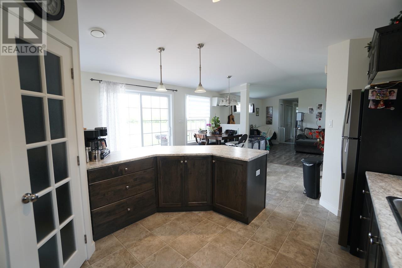 1516 Glencoe Road Property Photo 7