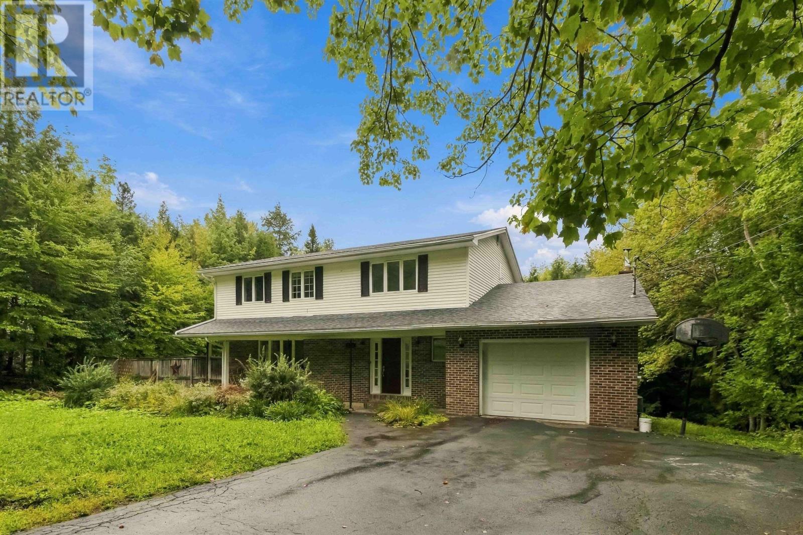 251 Howe Avenue Property Photo 1
