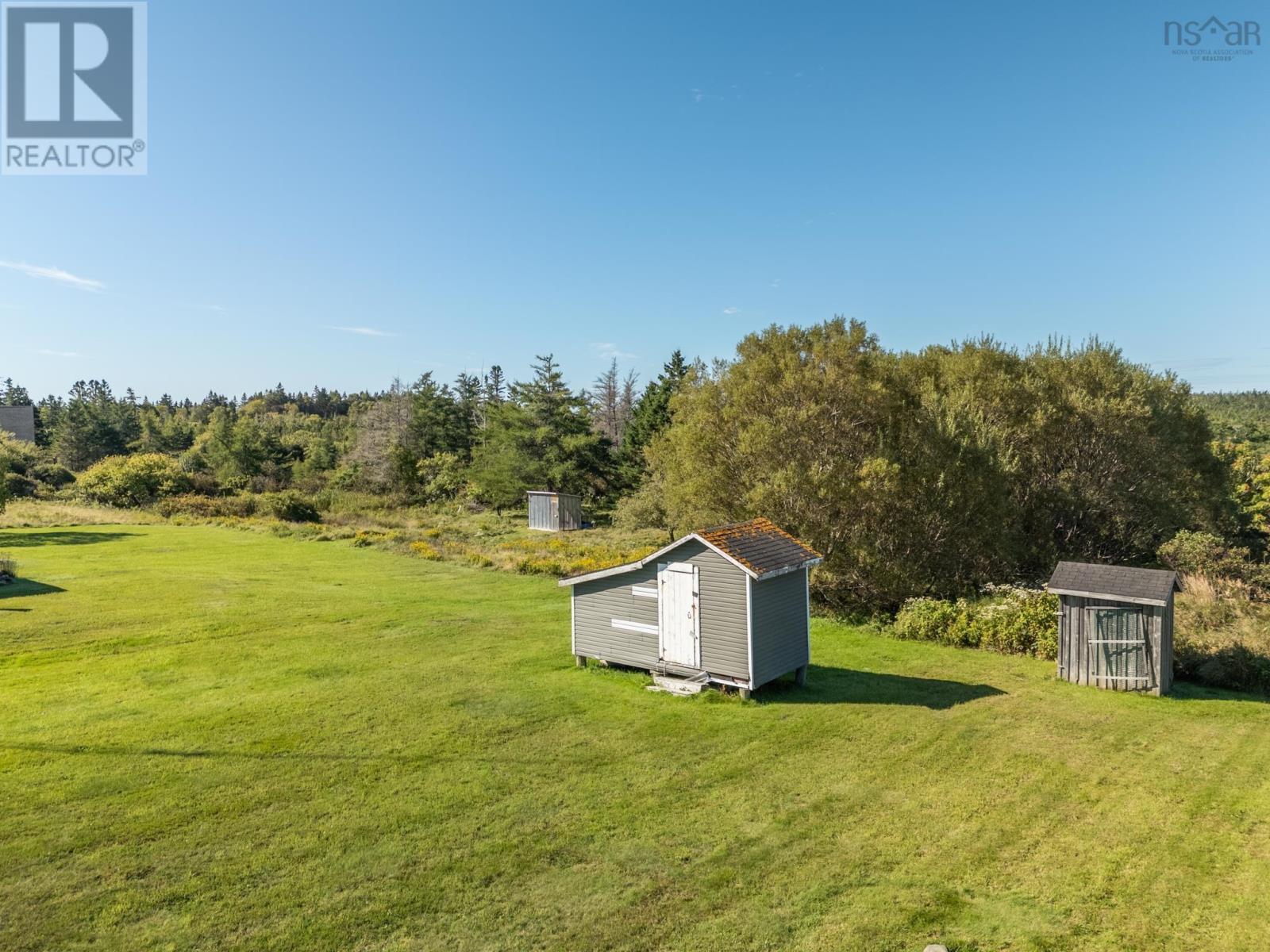 1435 Main Shore Road Property Photo 5
