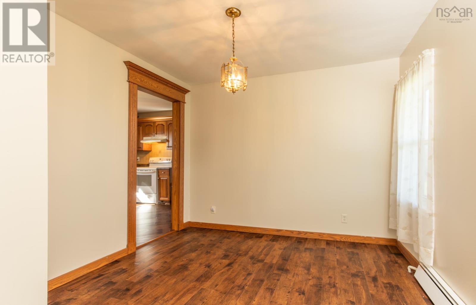 1435 Main Shore Road Property Photo 24