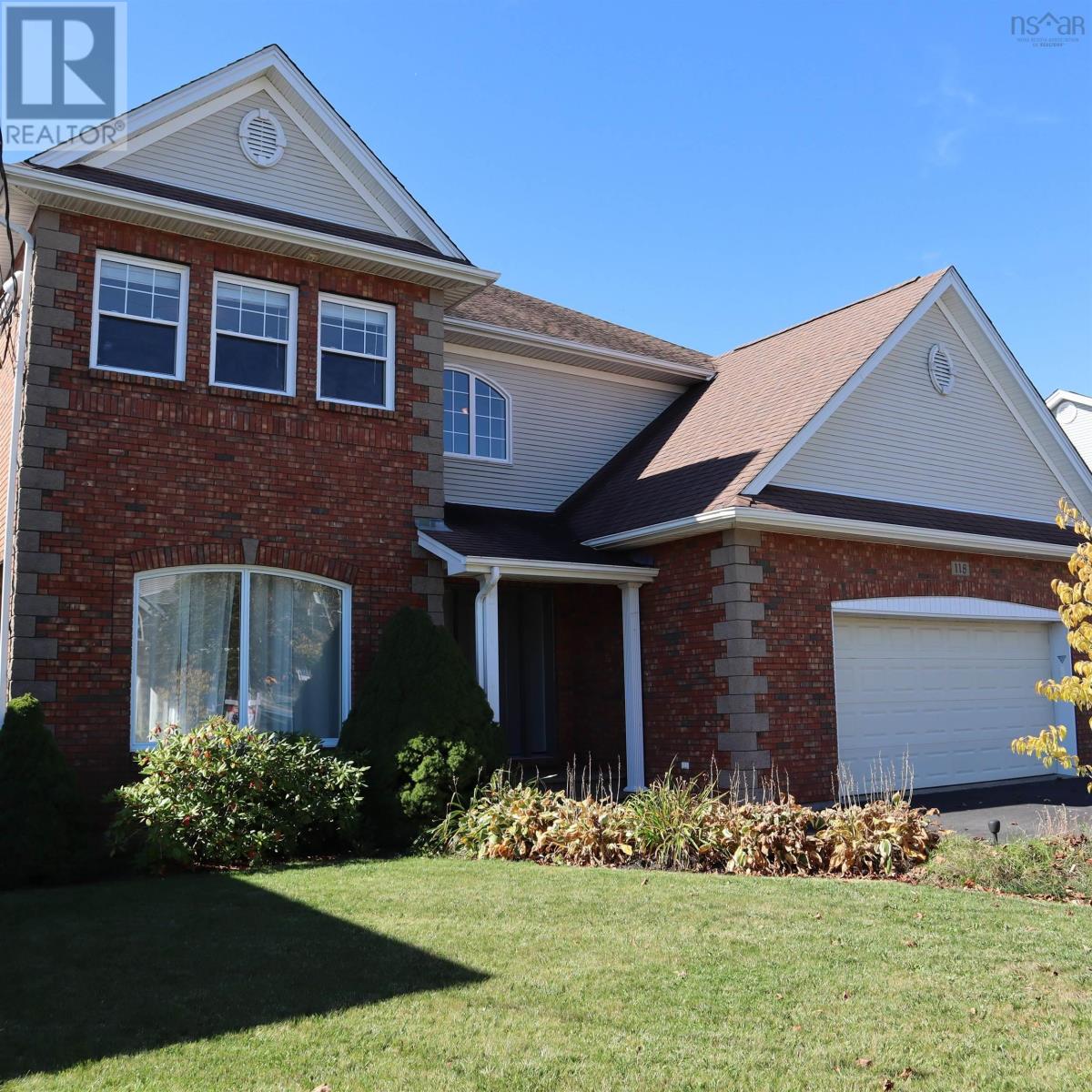 118 Summer Field Way Property Photo 1