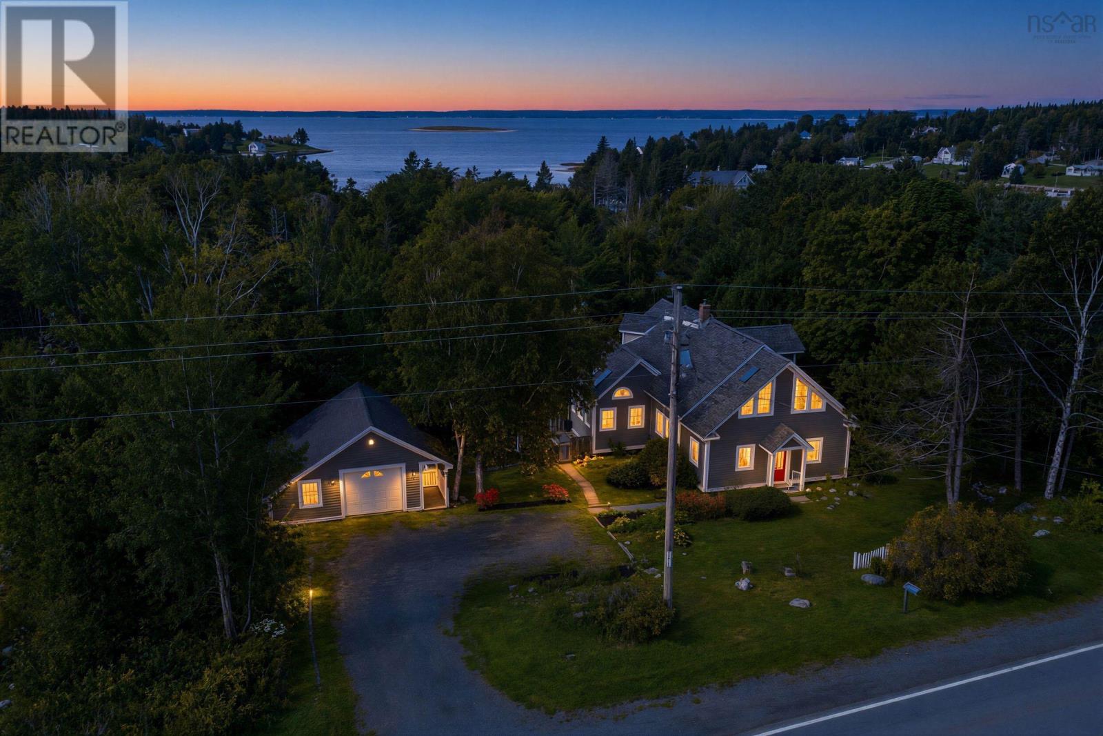 11278 Peggys Cove Road Property Photo 1