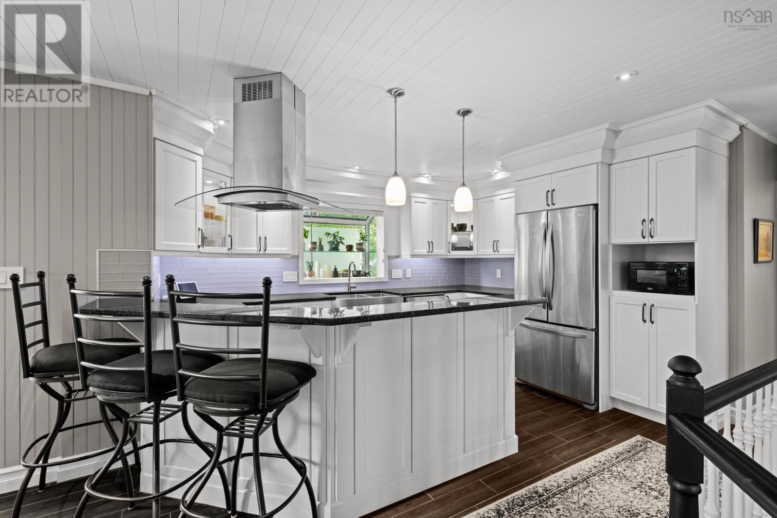 11278 Peggys Cove Road Property Photo 15
