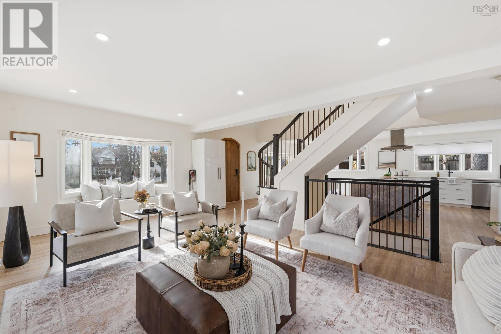 680 Shore Drive Property Photo 17