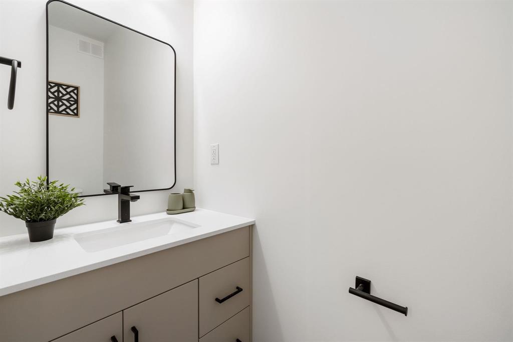 97 Imperial Avenue Property Photo 7