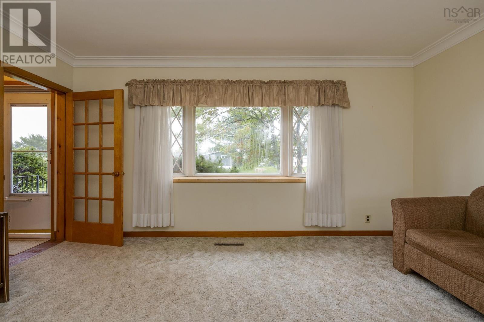 46 Nova Terrace Property Photo 4