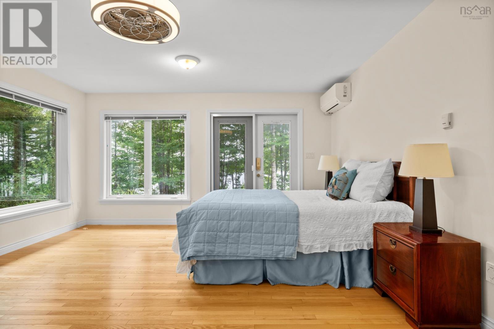 64 Davis Avenue Property Photo 21