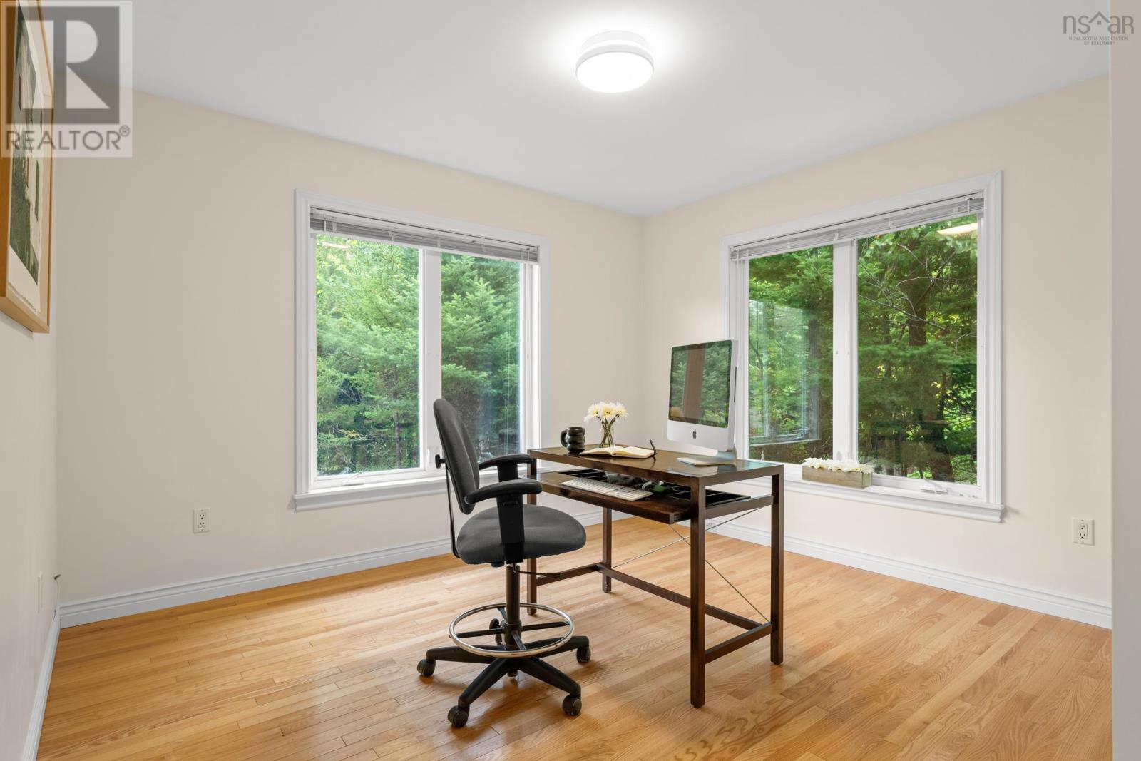 64 Davis Avenue Property Photo 26