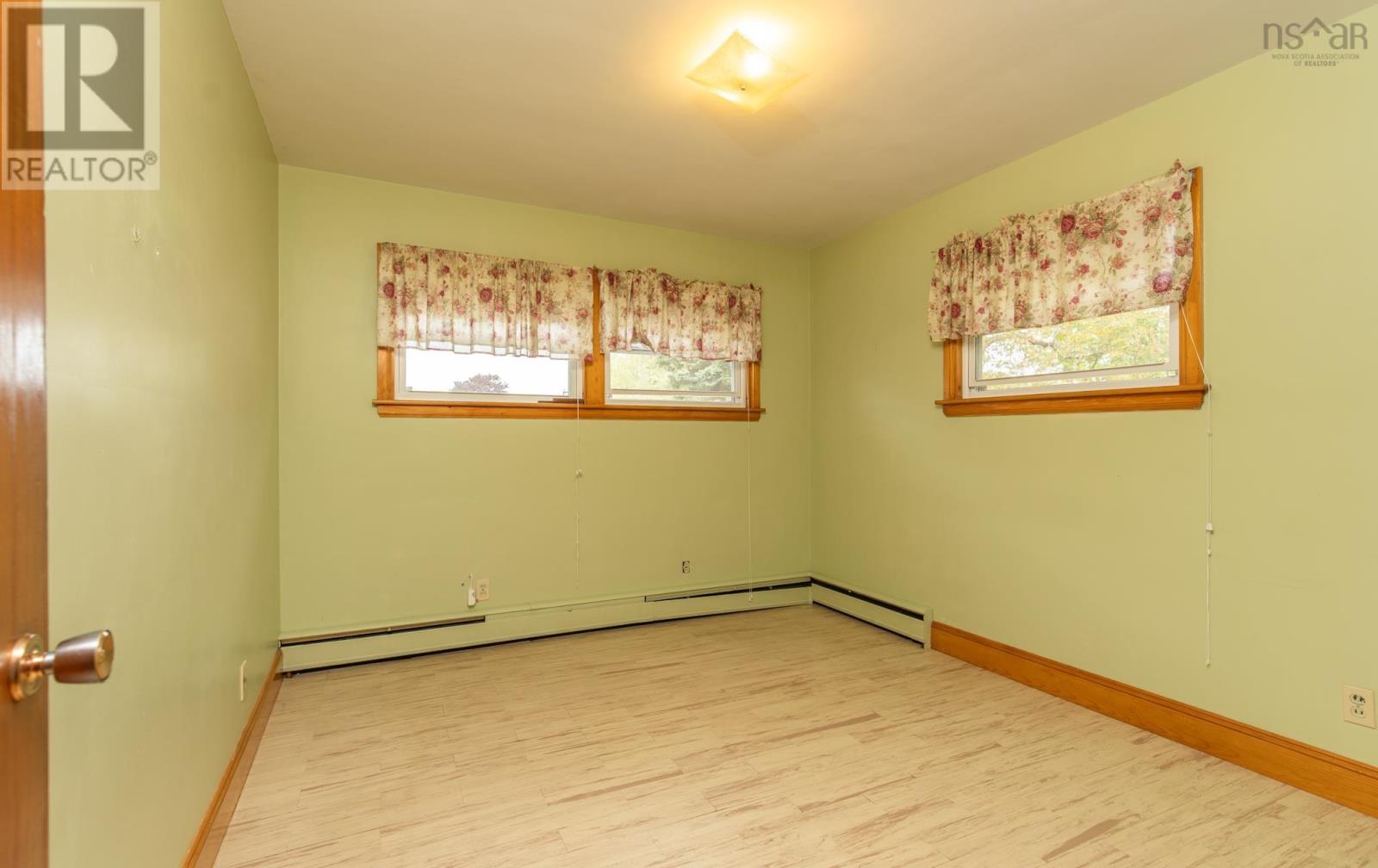 306 Pleasant Street Property Photo 23