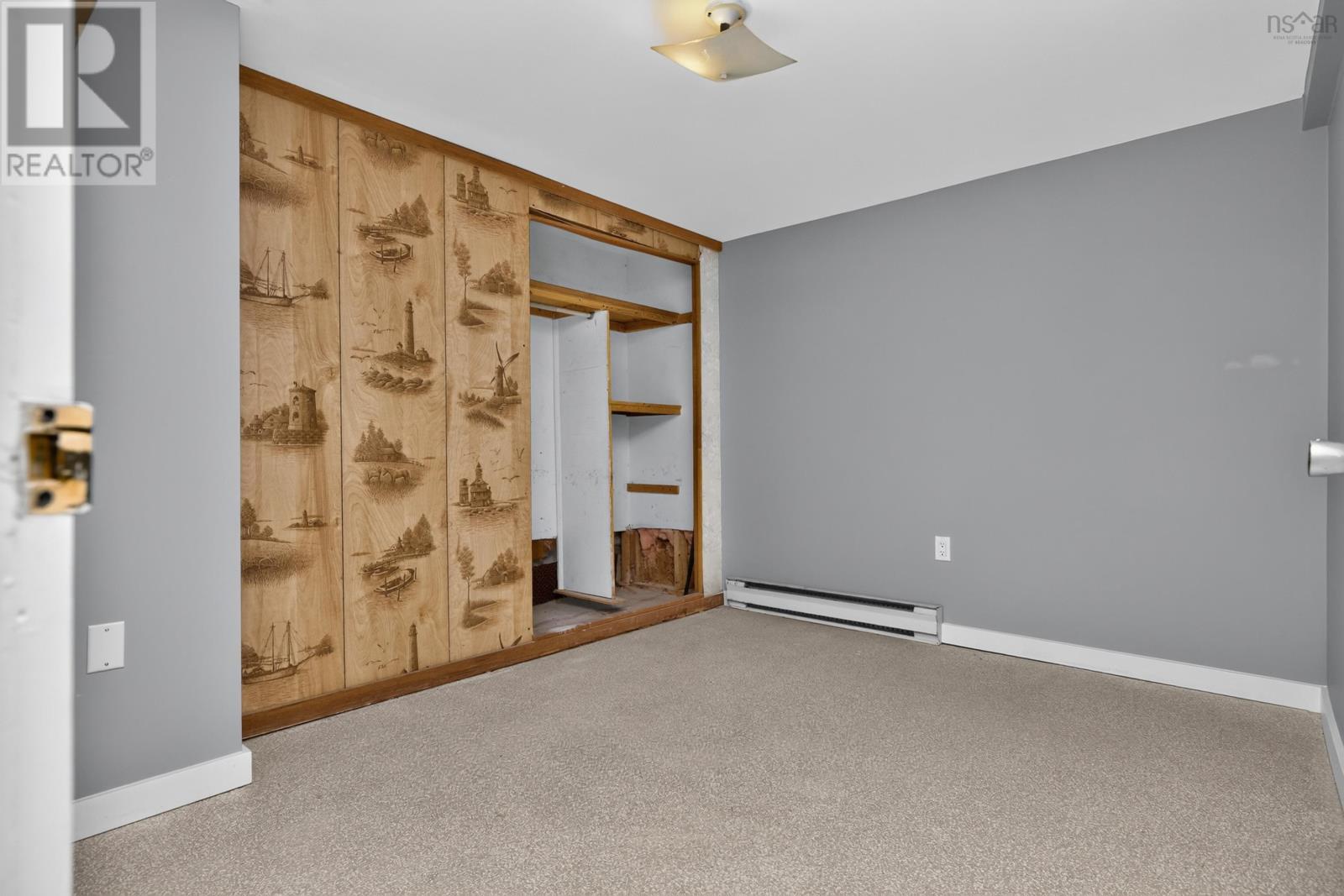 2587 Sackville Drive Property Photo 21