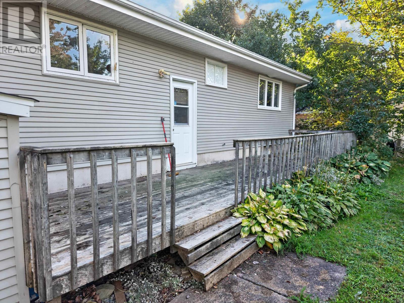 2587 Sackville Drive Property Photo 41