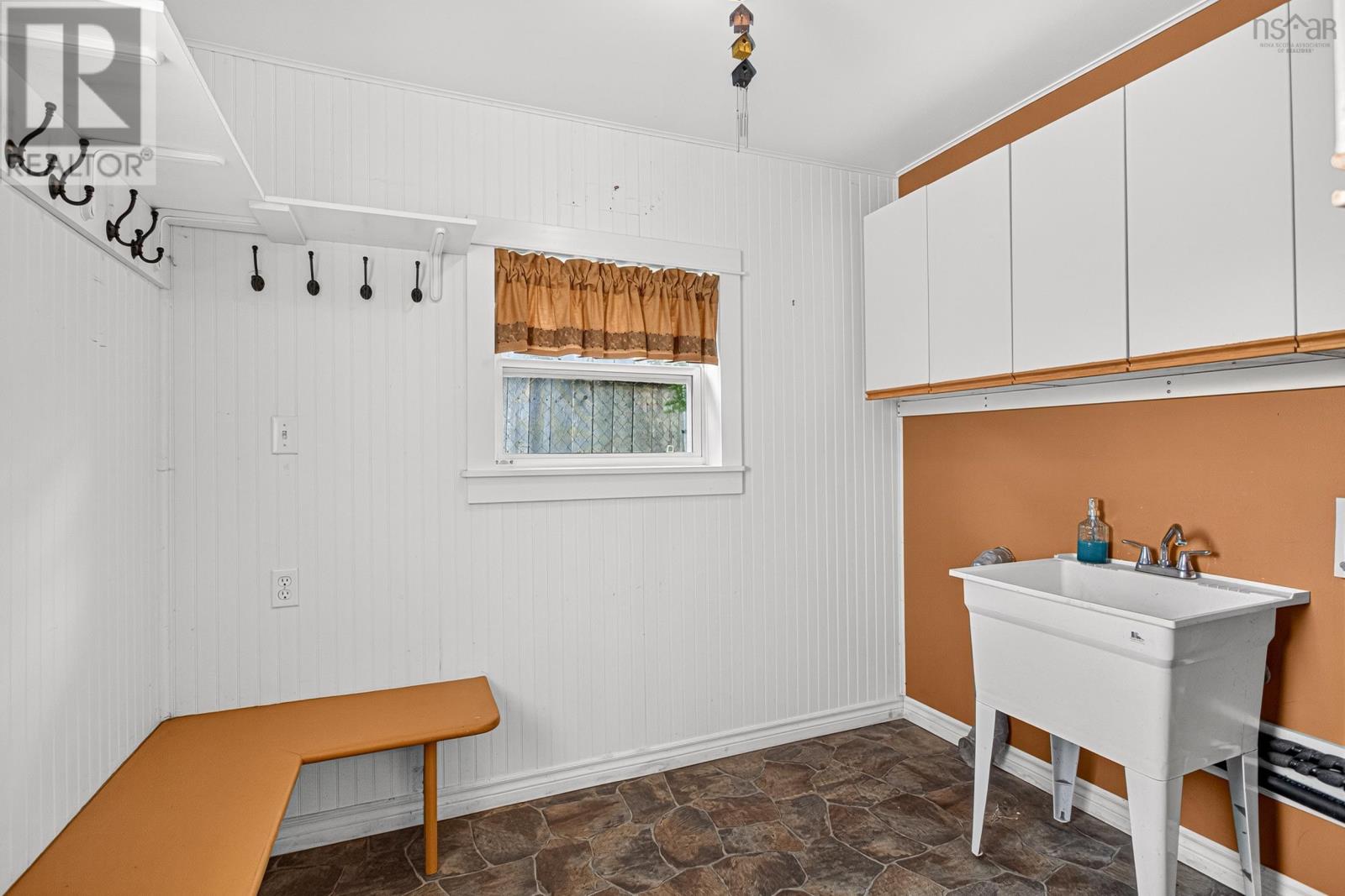 24 Mccormick's Lane Property Photo 8