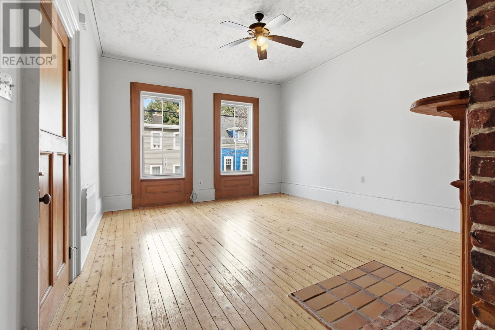 2048 Creighton Street Property Photo 5