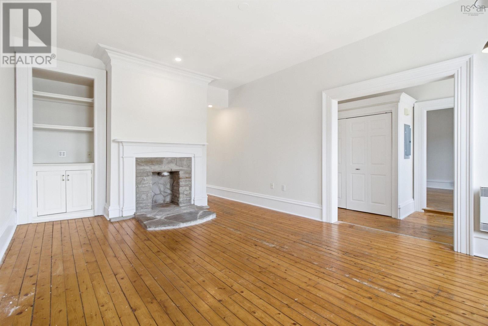 2048 Creighton Street Property Photo 25
