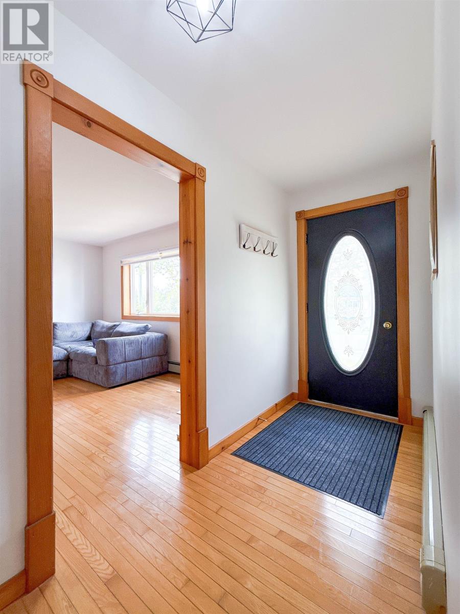 68 Parkview Drive Property Photo 3