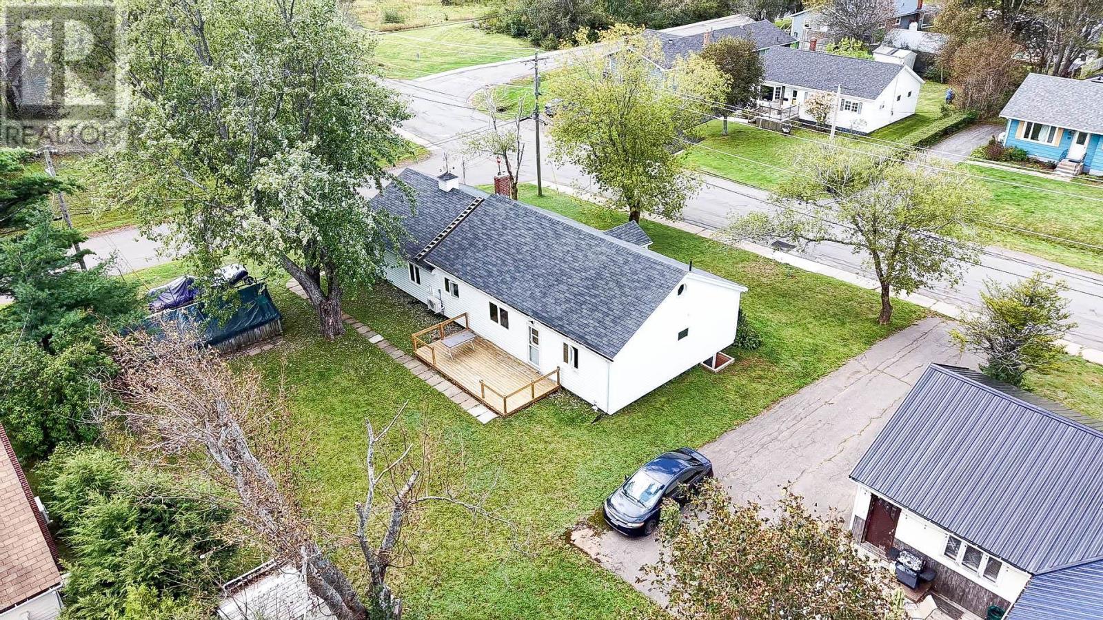 68 Parkview Drive Property Photo 29