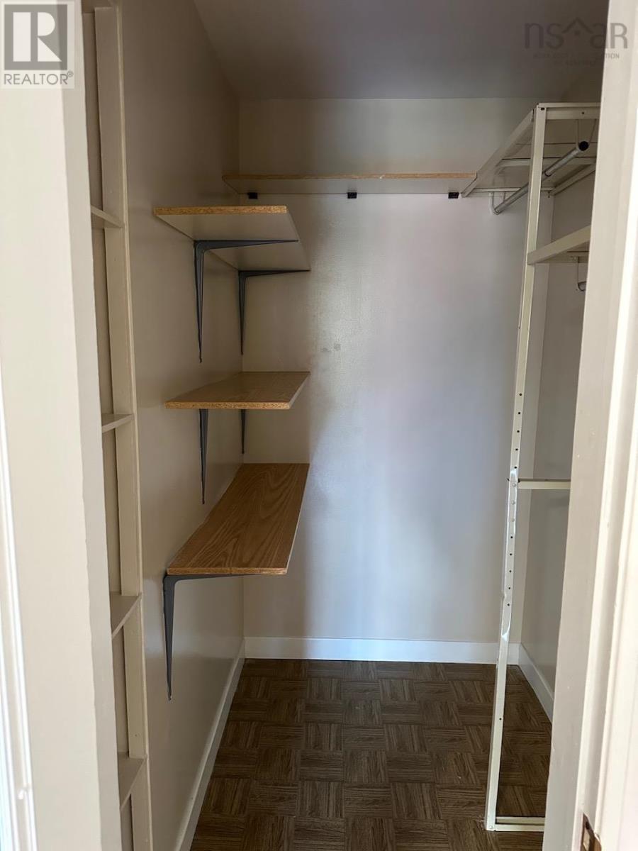 6162 Charles Street Property Photo 20