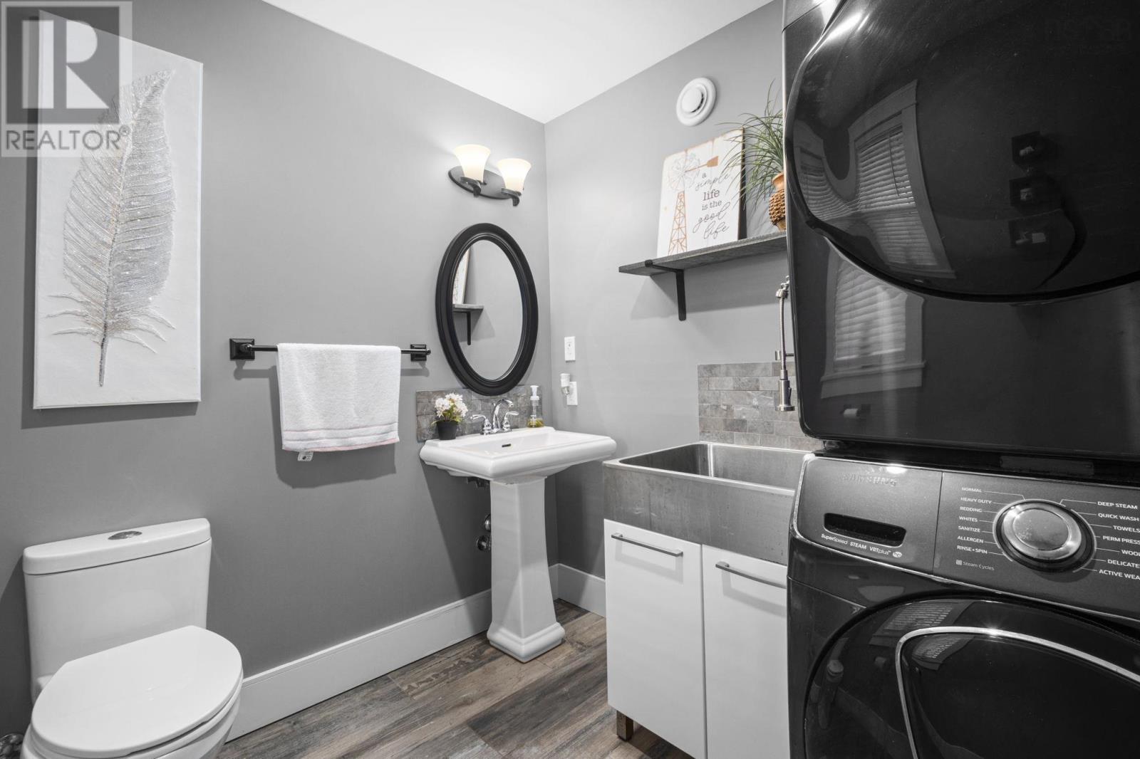 260 Royal Oaks Way Property Photo 13