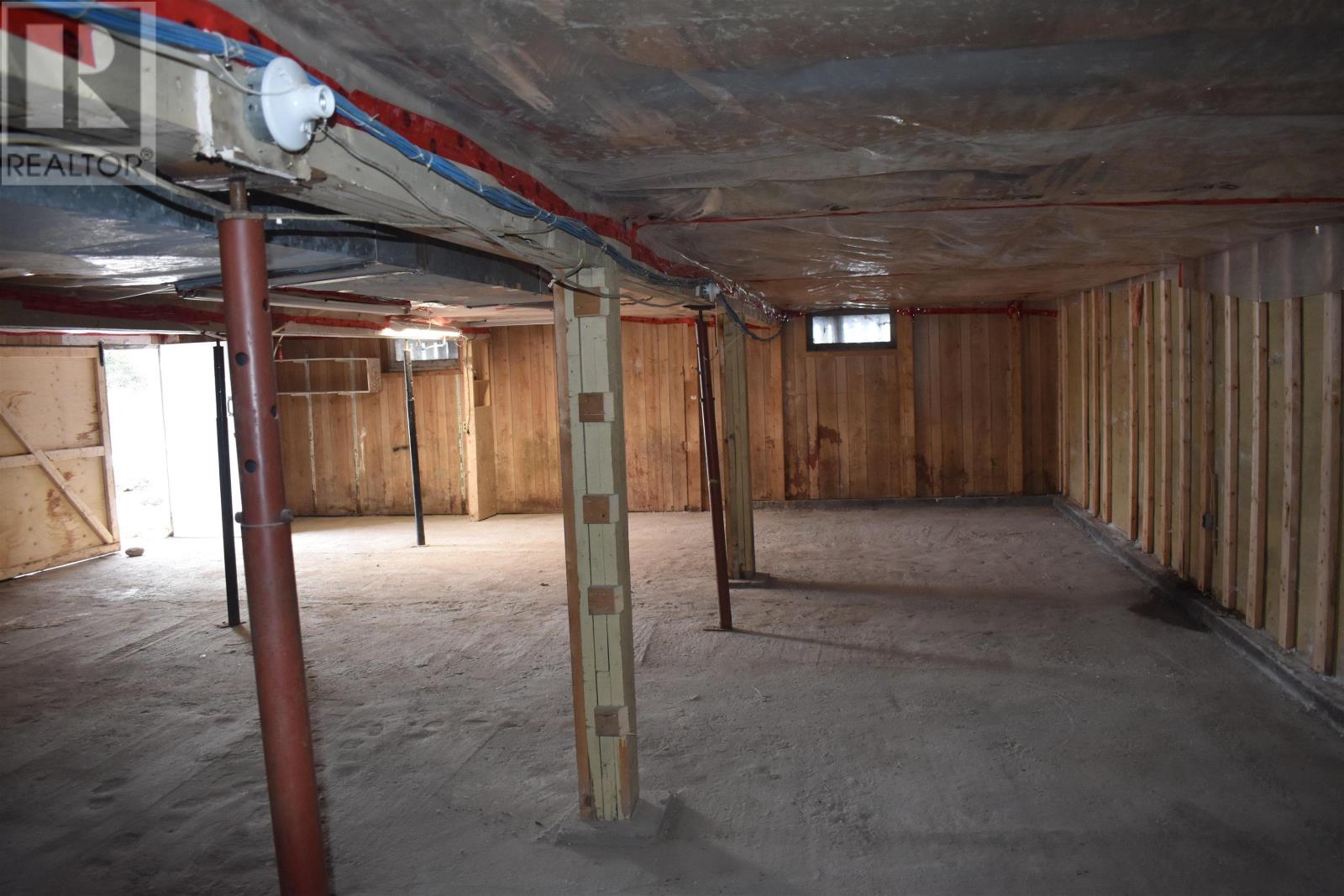 8 Bayview Road Property Photo 16