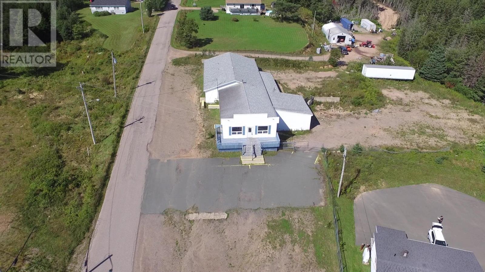 8 Bayview Road Property Photo 20