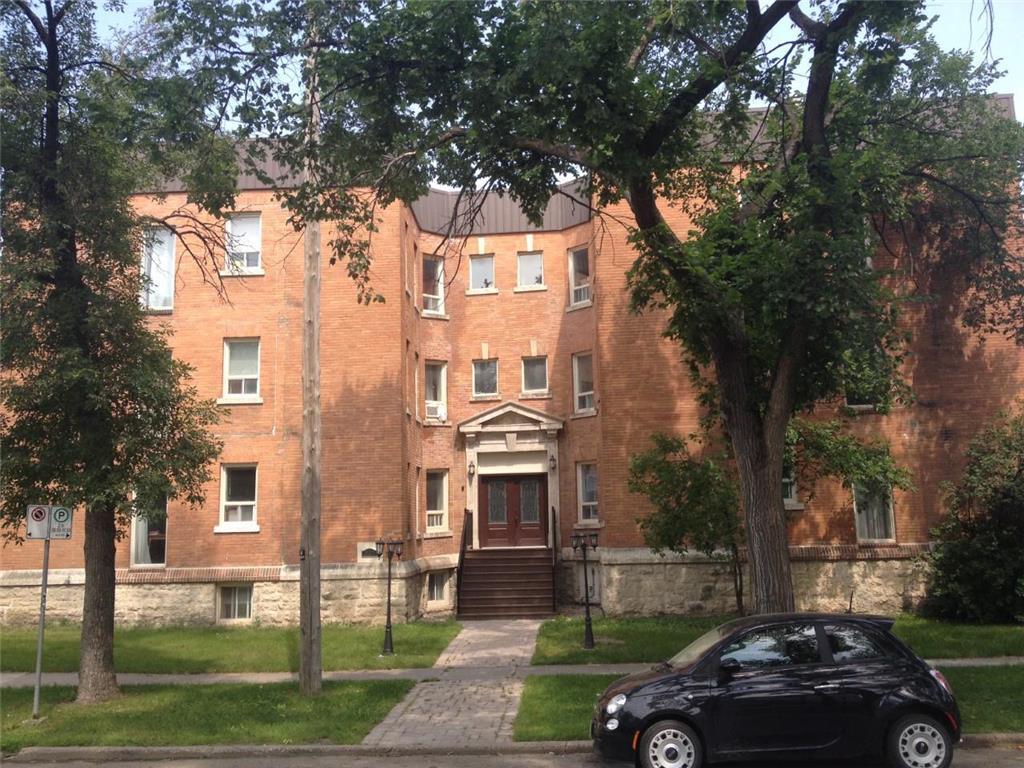 527 Mcmillan Avenue Property Photo 1