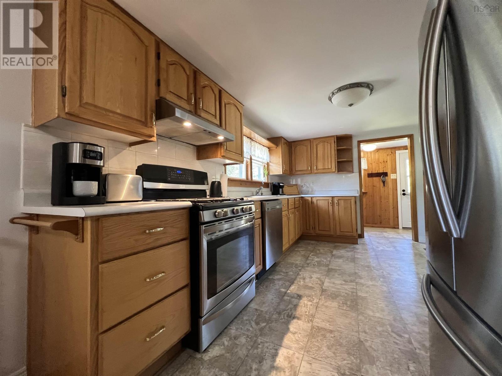 19 Davidson Road Property Photo 2
