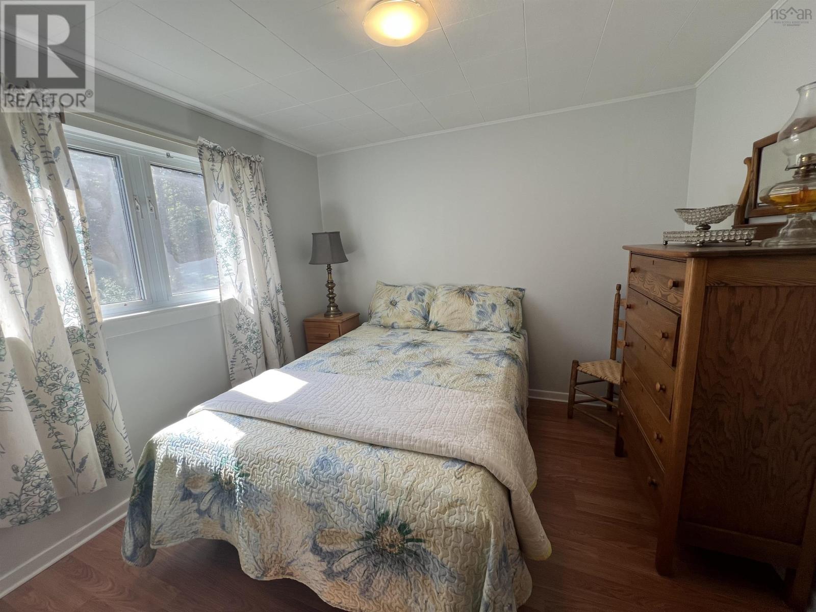 19 Davidson Road Property Photo 15