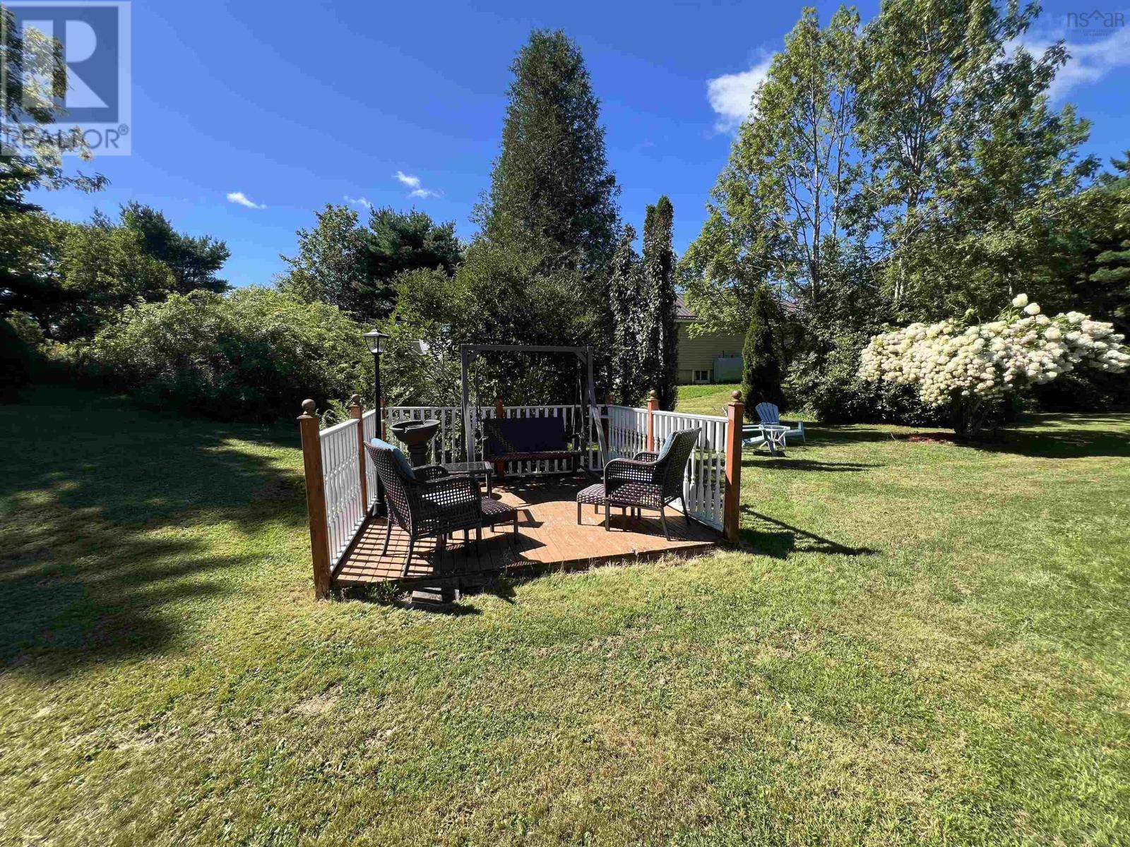 19 Davidson Road Property Photo 20