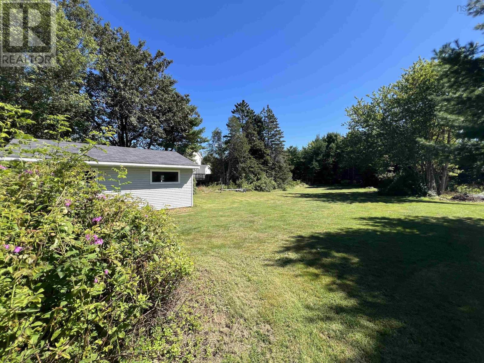 19 Davidson Road Property Photo 22