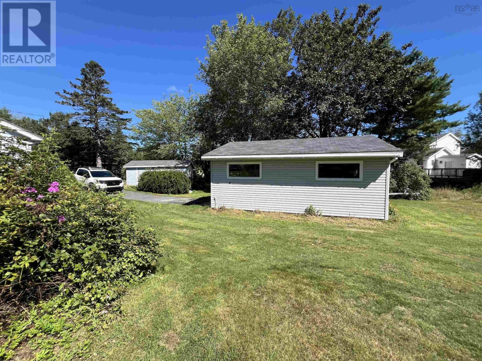 19 Davidson Road Property Photo 23
